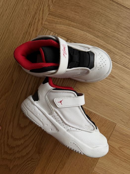 Маратонки детски Jordan Max Aura , размер 25.