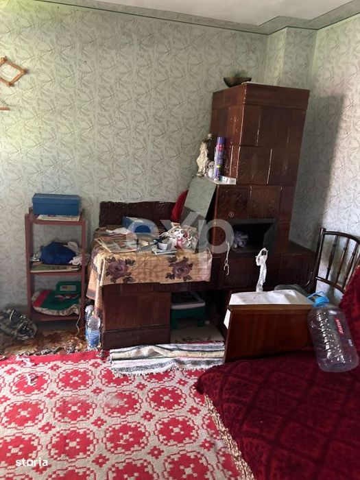 Casa la tara cu teren 3940 mp si livada – zona linistita