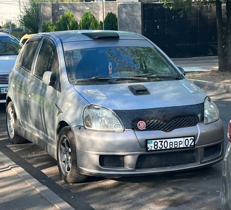 Toyota Vitz 2003