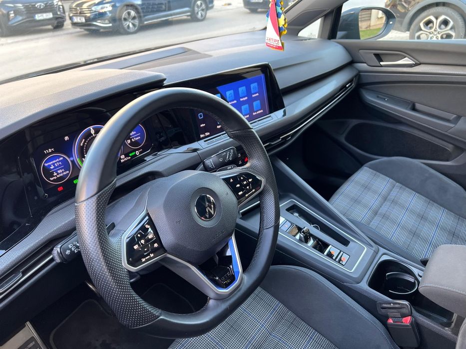 VW Golf 8 GTE Hibrid Plug-in