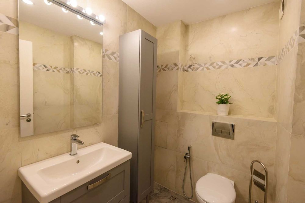 Дава се под наем Тристаен апартамент в София, Красна поляна 1 - 90 кв.м за 350 € - Снимка #2