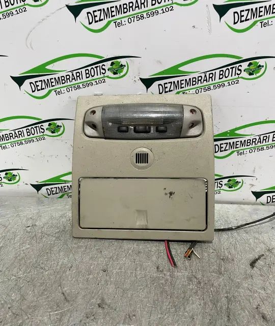 Lampa plafon fata Ford Focus 2007 1.6 TDCi MT (90 hp)