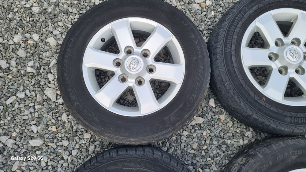 Оригинални джанти Toyota Haice 6/139.7 Toyota 6x139.7