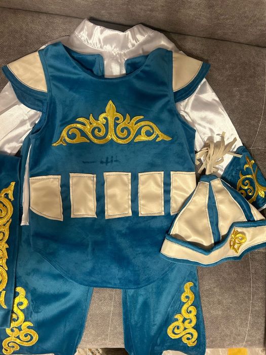 Национальные костюмы для девочек и мальчиков