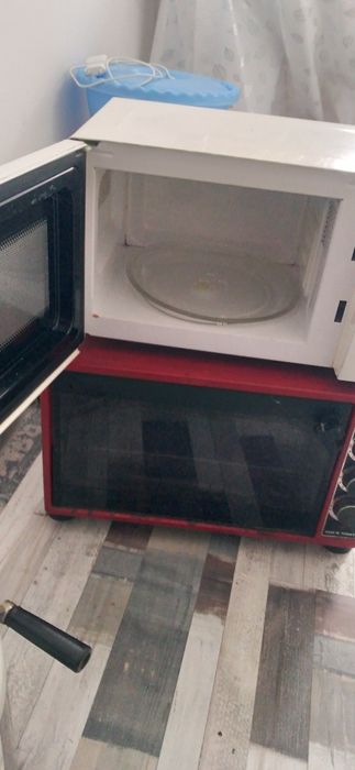 Продаю микроволновка рабочем состояний