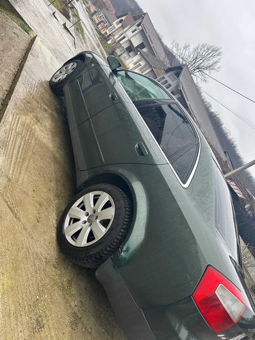 Vând audi A4 B6 negociabil