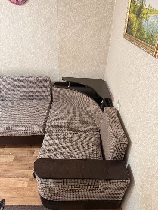 Продам угловой диван