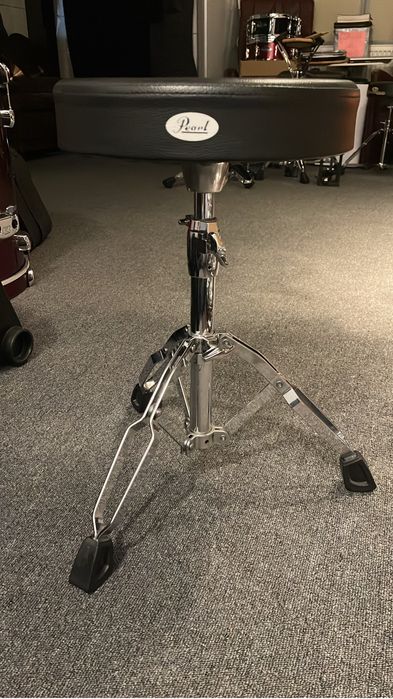 Vand scaun Pearl D-790, in stare excelenta!