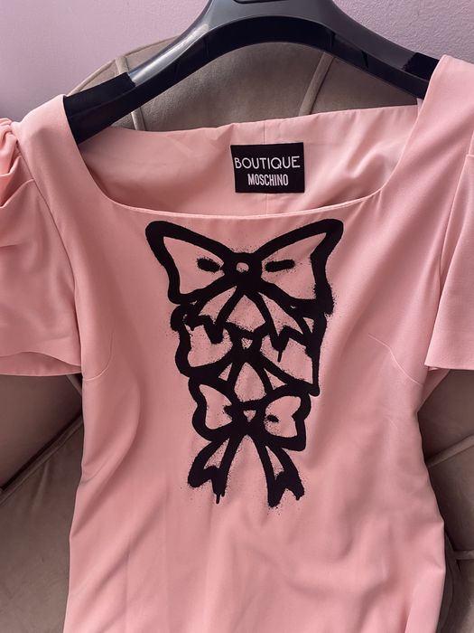 Намалена! Нова оригинална рокля Moschino Boutique 46 размер