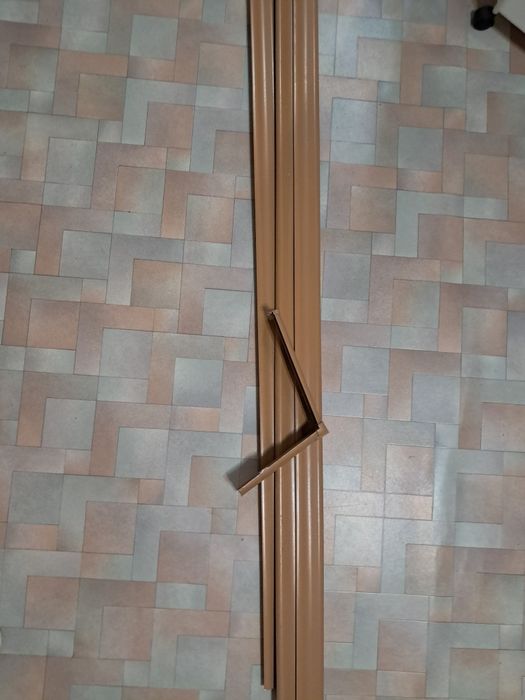 Продам плинтуса б/у