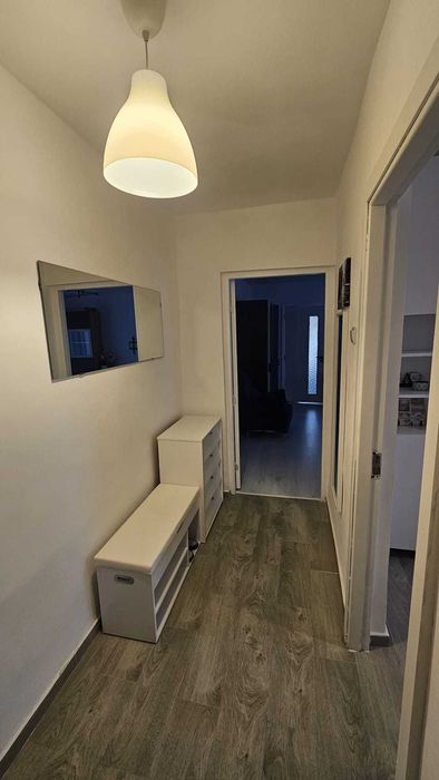 Inchiriez apartament 2 camere