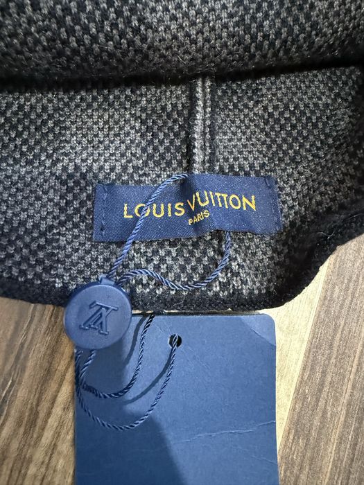 Caciula Louis Vuitton