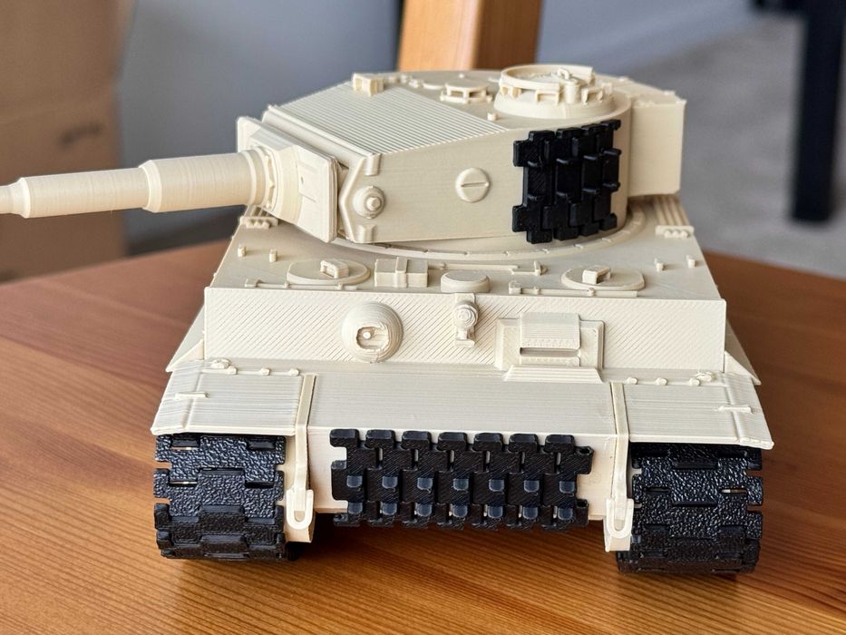 Модель тяжёлого танка Tiger I. Масштаб 1:35