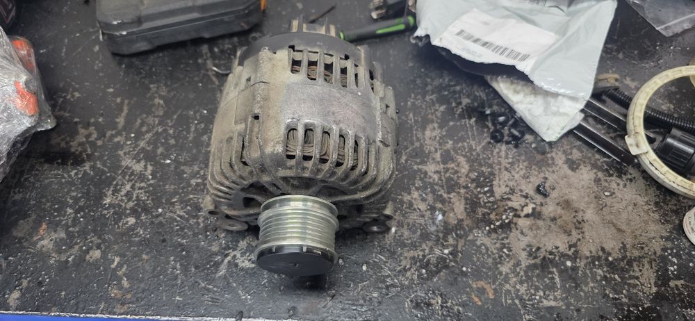 Alternator  audi a4 b7 1.9 2.0 brb brd bpw