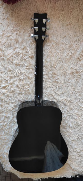 Гитара акустическая Yamaha FG-800