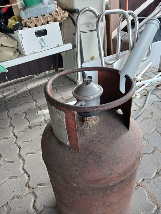 Продам газовый баллон