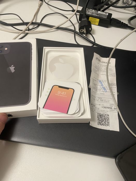 айфон11 64гб в хорошем состояний