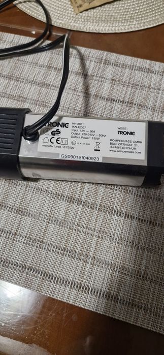 Продавам инвертор 12v,220v.