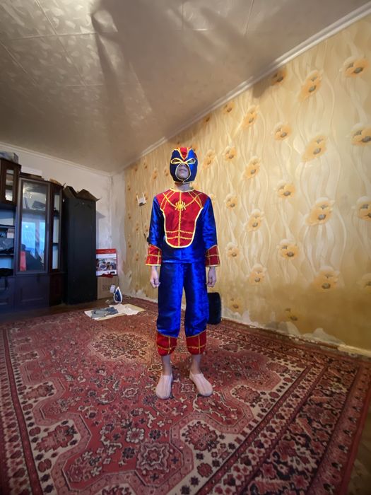 одежда новогоднийй