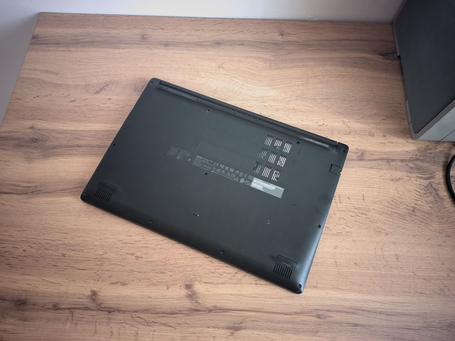 Ноутбук Acer Aspire 3