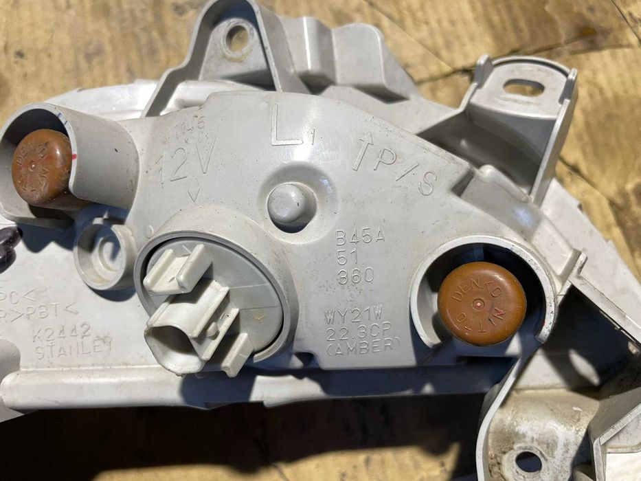 Ляв Мигач b45a51360 Mazda3 2014 2.0бен 121kW