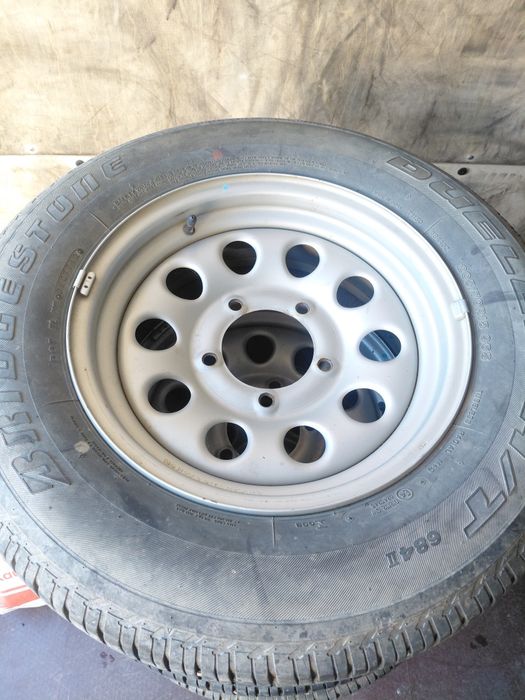 SUZUKI джанти и гуми 205/70/15"