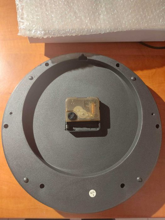 Стенен Часовник-Син