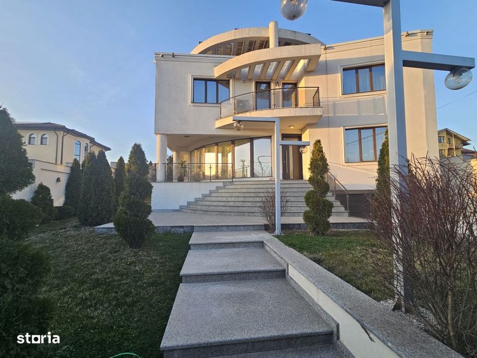 Casa 600 mp utili, 800 mp teren, zona Hanul Doctorului