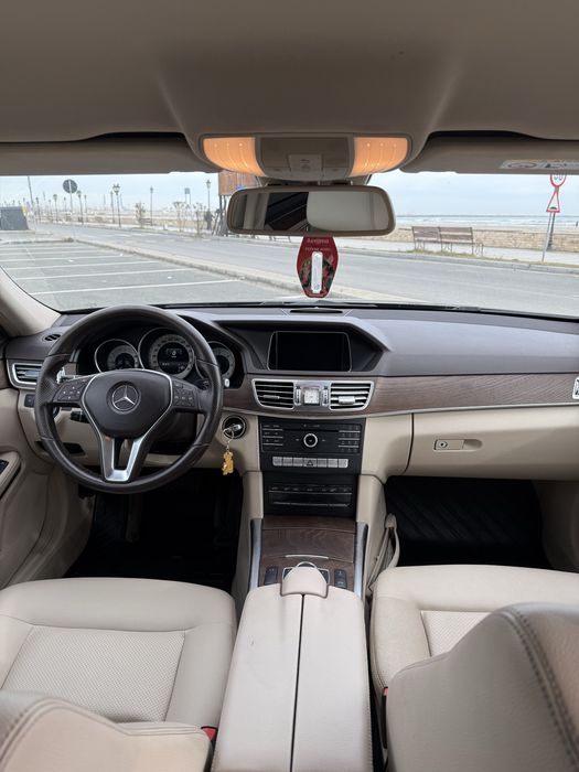 Mercedes E-Class E250 4MATIC 2015 | AIRMATIC | Full LED