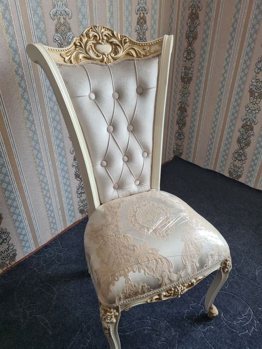 Stol stul sotiladi yengi ishlatilmagan xolati ideal