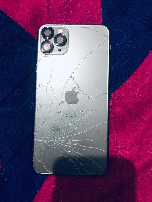 iphone 11 pro max , без коробок