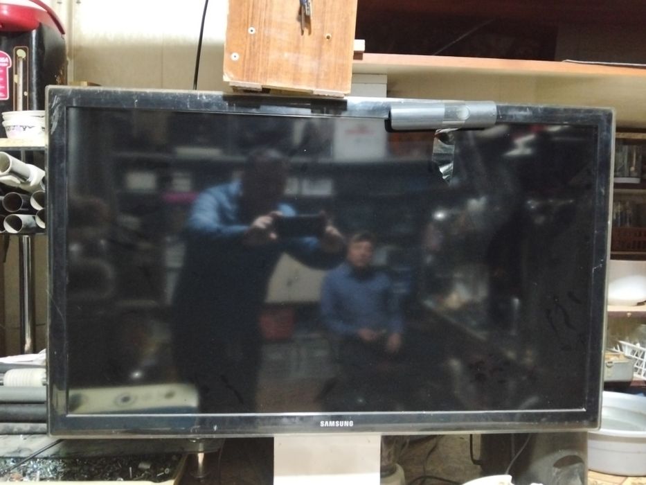 Продаётся телевизор оригинал