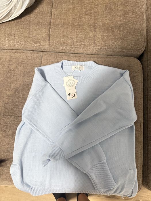 Женская одежда.