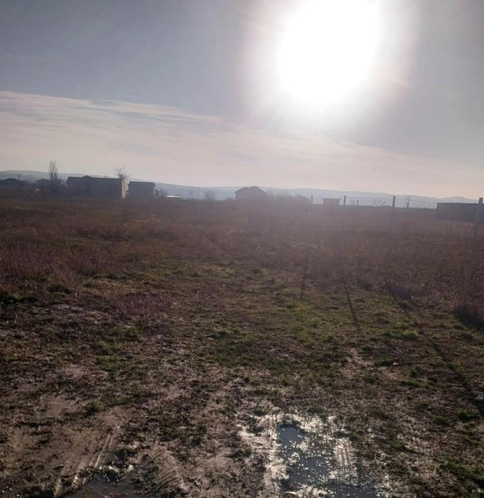 Teren Intravilan Simian