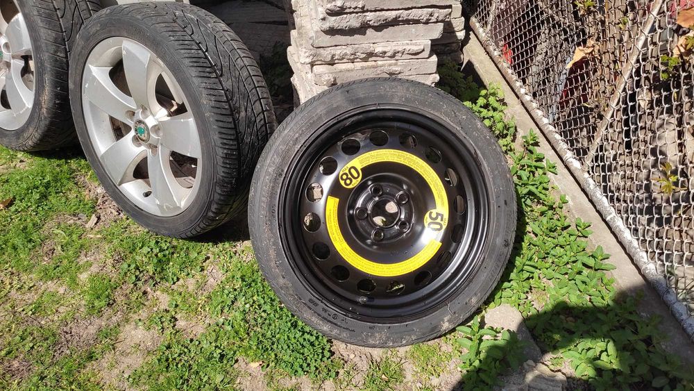 Продавам оригинални джанти Skoda 16", 5 х 100, 4 бр. + патерица