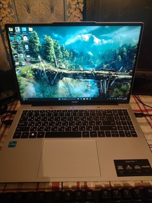 Продам ноутбук Acer срочно!!