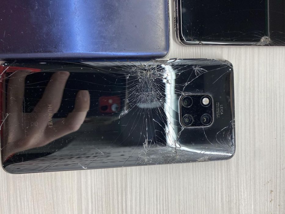 Phone lot/ лот от телефони