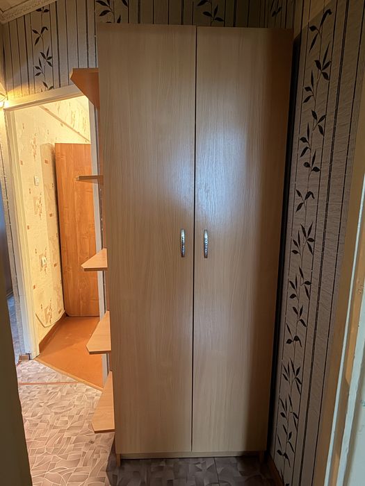 Продам шкаф