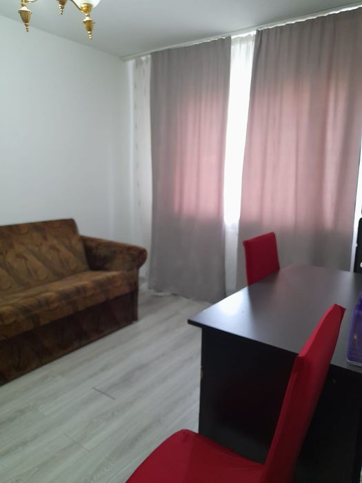 Garsoniera de inchiriat 200 e