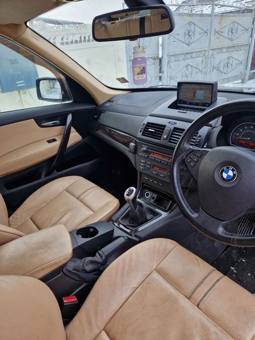 Dezmembrez Bmw X3 E83 Facelift an 2009 motor 2.0 d 177 cp cod motor N47D20A cutie viteza manuala cutie transfer injector rampa injectoare turbina turbosuflanta cardan grup diferential fata spate compresor clima ac alternator dezmembrari piese auto