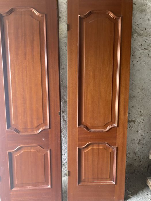 Есіктер сатылады б/у