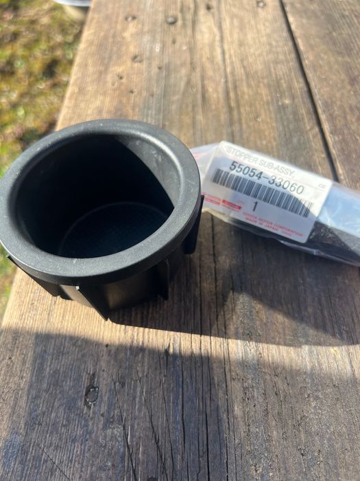 Оригинална гумена стелка за багажник Тойота RAV 4