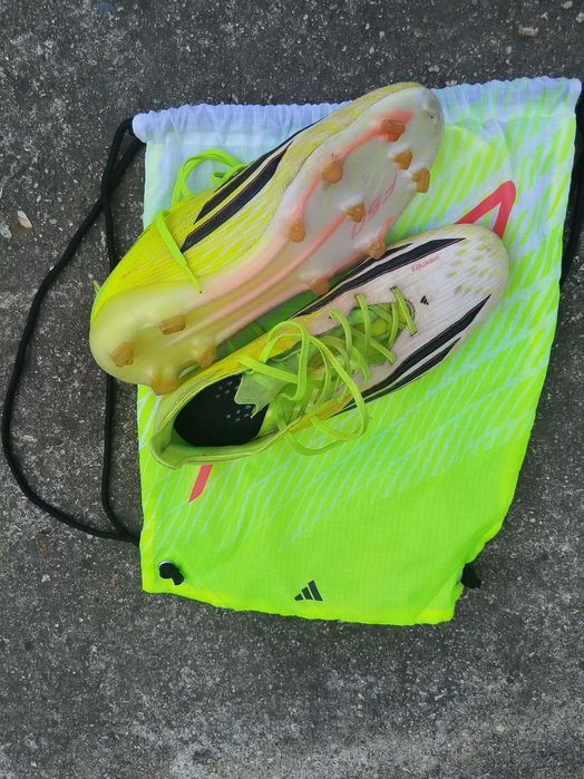 Adidas f 50 fiber touch