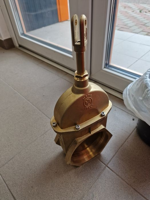 Robinet vidanja 2.3.4.5.6 toli cu falnsa sau cu filete import Italia p