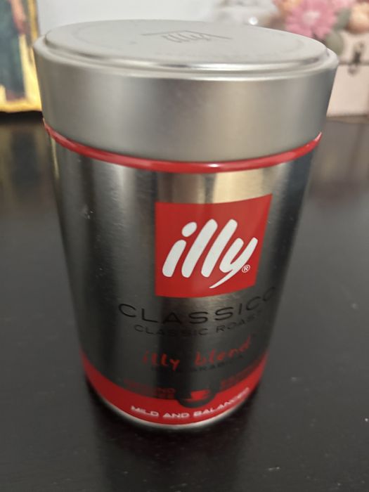 Cafea Illy 250g, cutie metalica, macinata