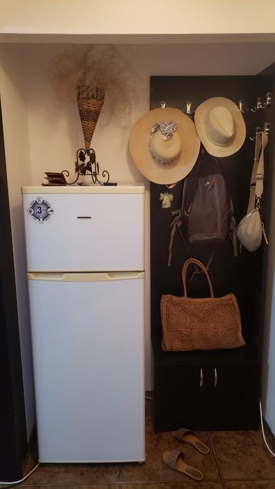 Inchiriez apartament 2 camere