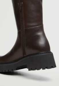 Cizme din piele lungi