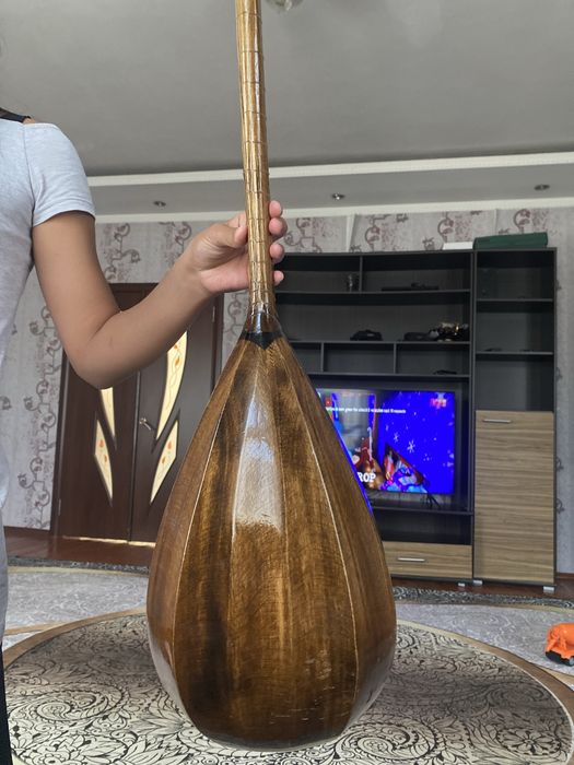 Продам домбыра за 10 тыс