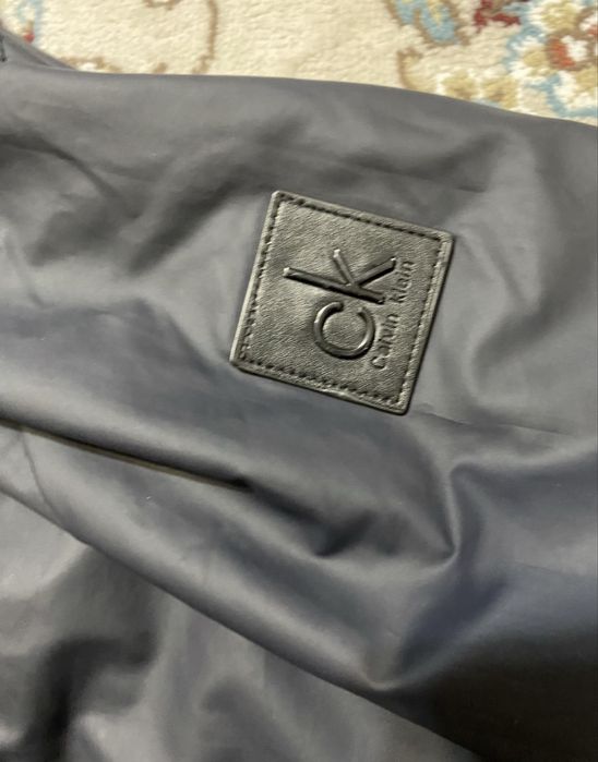 Продаю куртку демнисезонную