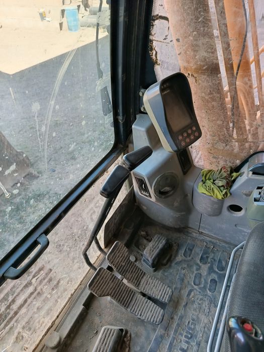 Ekskavator Liugong sotiladi